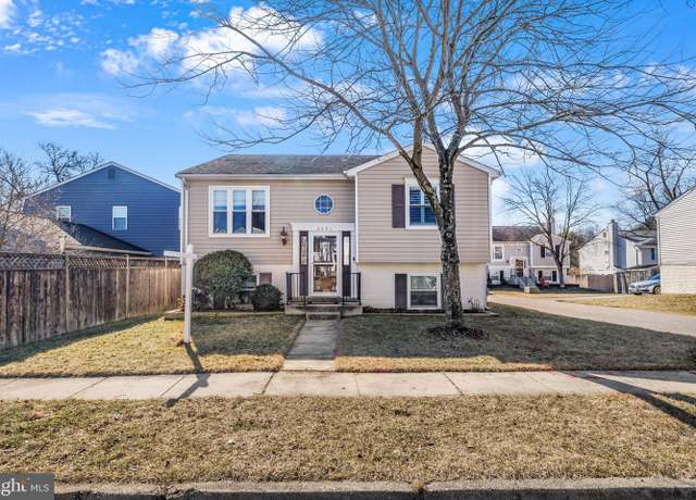 Property at 2403 Yarmouth Ln, Crofton, MD 21114, 5 beds, 3 baths