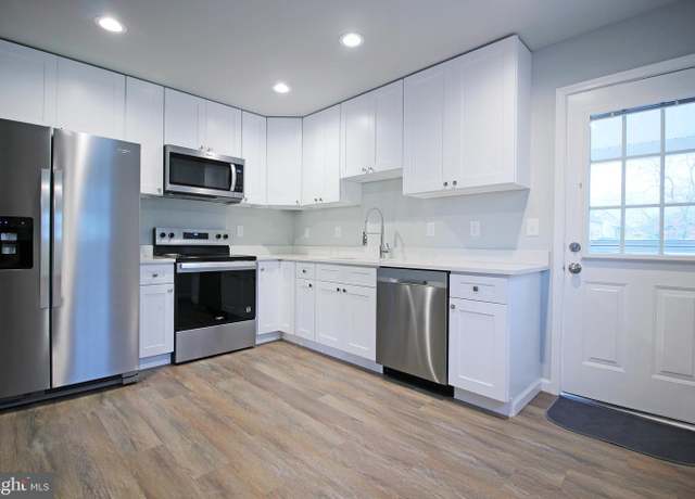 Property at 8528 Main Ave, Pasadena, MD 21122, 4 beds, 2 baths
