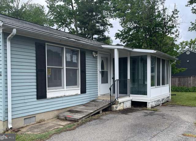 Property at 3365 Arundel On The Bay Rd, Annapolis, MD 21403, 3 beds, 1 bath