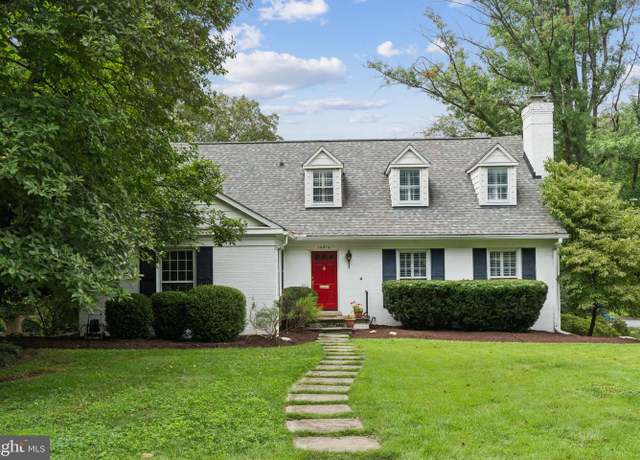 Property at 10016 E Bexhill Dr, Kensington, MD 20895, 5 beds, 4 baths