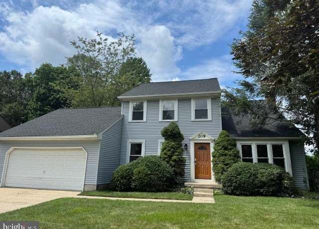 Property at 209 Henfield Ave, Cherry Hill, NJ 08003, 4 beds, 2.5 baths