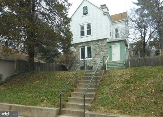 Property at 1535 Haak St, Reading, PA 19602, 3 beds, 1.5 baths