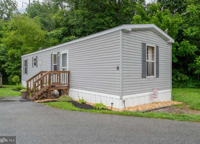 Property at 6 Brackbill Ct, Quarryville, PA 17566, 2 beds, 1 bath