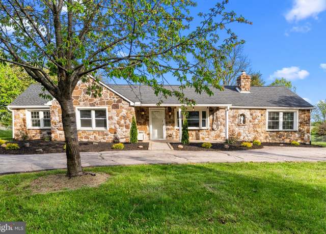 Property at 2920 Whitehall Rd, Norristown, PA 19403, 4 beds, 2 baths