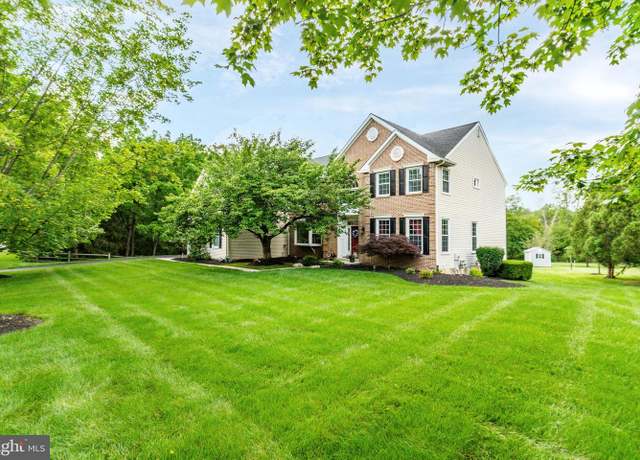 Property at 114 Davis Dr, North Wales, PA 19454, 5 beds, 4.5 baths