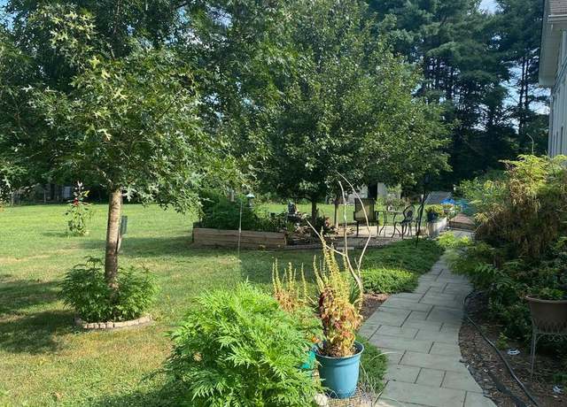 Property at 13267 Berlin Tpke Tpke, Lovettsville, VA 20180, 4 beds, 2 baths