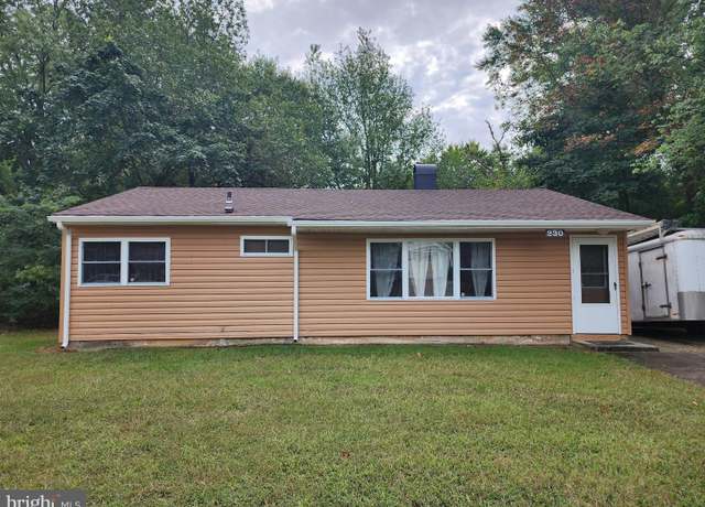 Property at 230 President Dr, Dover, DE 19901, 3 beds, 1 bath