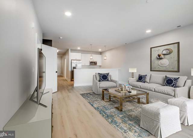 Property at 19805 Coastal Hwy #312, Rehoboth Beach, DE 19971, 3 beds, 2 baths