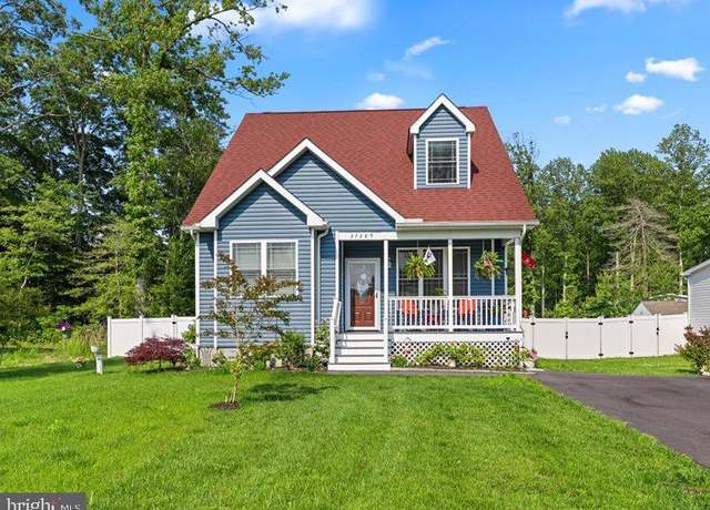 Property at 37289 W White Tail Dr, Selbyville, DE 19975, 3 beds, 3.5 baths
