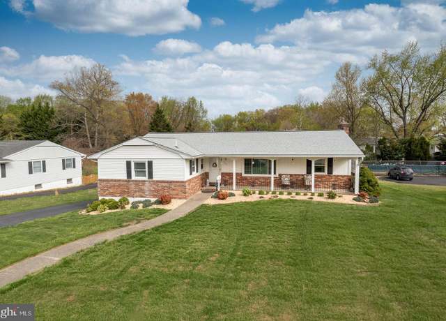 Property at 608 Shipley Rd, Linthicum Heights, MD 21090, 3 beds, 2 baths