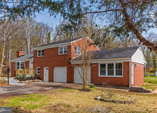 Property at 4001 Essex Rd, Pikesville, MD 21207, 5 beds, 4 baths