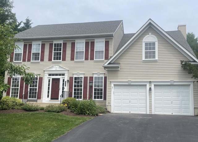 Property at 13206 Manor South Dr, Mount Airy, MD 21771, 4 beds, 3.5 baths