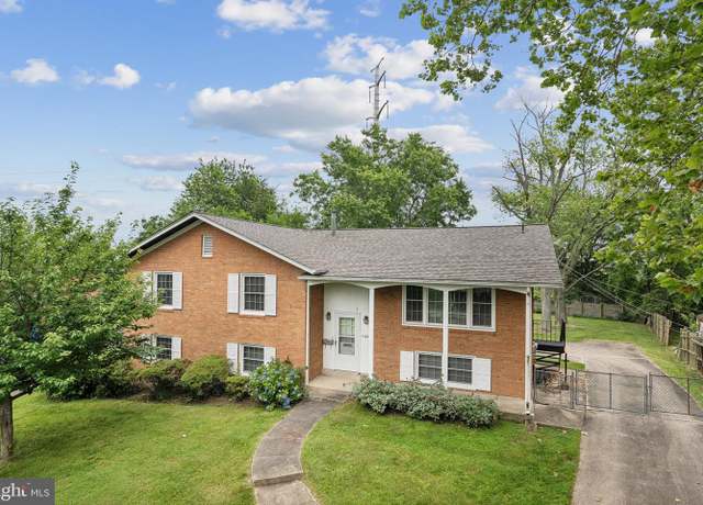 Property at 11621 Regency Dr, Potomac, MD 20854, 6 beds, 3 baths