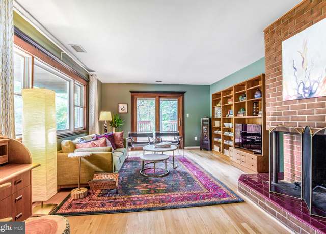 Property at 11202 Stephen Ln, Beltsville, MD 20705, 4 beds, 3 baths