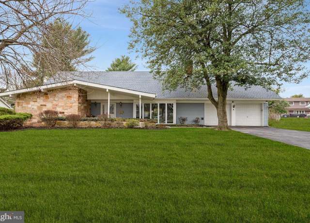 Property at 64 Woodhaven Ln, Willingboro, NJ 08046, 4 beds, 3 baths