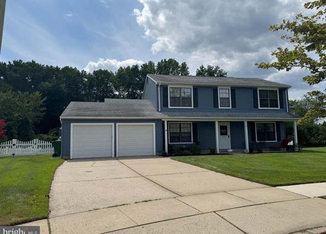 Property at 21 Woodthrush Ct, Marlton, NJ 08053, 4 beds, 2.5 baths