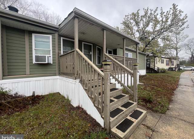 Property at 24 Jackson Drive Dr, Millville, NJ 08332, 4 beds, 2 baths