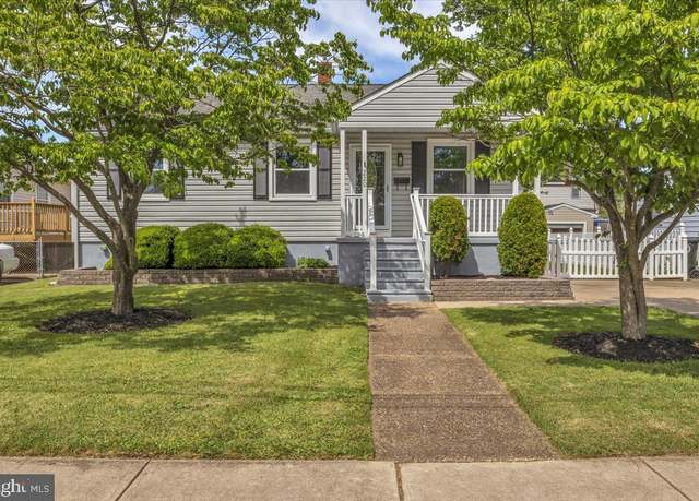 Property at 220 W Underwood Ave, Woodbury, NJ 08096, 3 beds, 2 baths