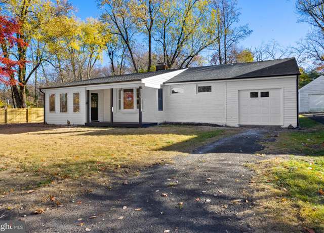 Property at 174 E Highland Ave, Langhorne, PA 19047, 3 beds, 2 baths