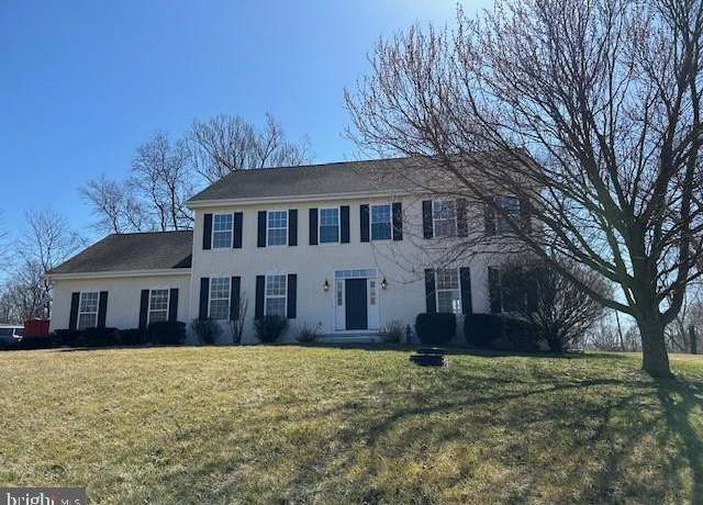 Property at 125 Cromwell Dr, Lincoln University, PA 19352, 4 beds, 3.5 baths