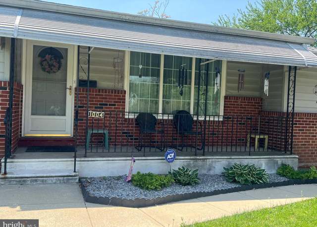 Property at 1004 Yarnall St, Chester, PA 19013, 3 beds, 2 baths