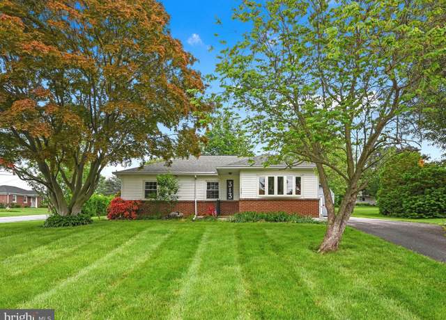 Property at 313 Crestline Dr, Willow Street, PA 17584, 3 beds, 1 bath