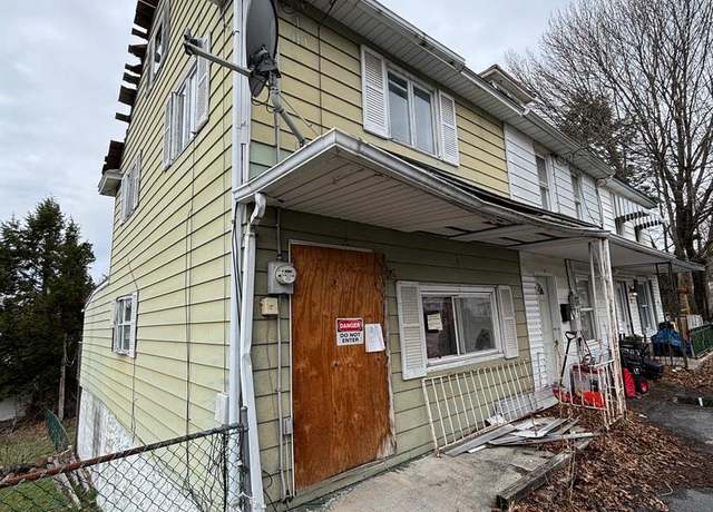 Property at 6 W Walnut St, Middleport, PA 17953, 2 beds, 1 bath