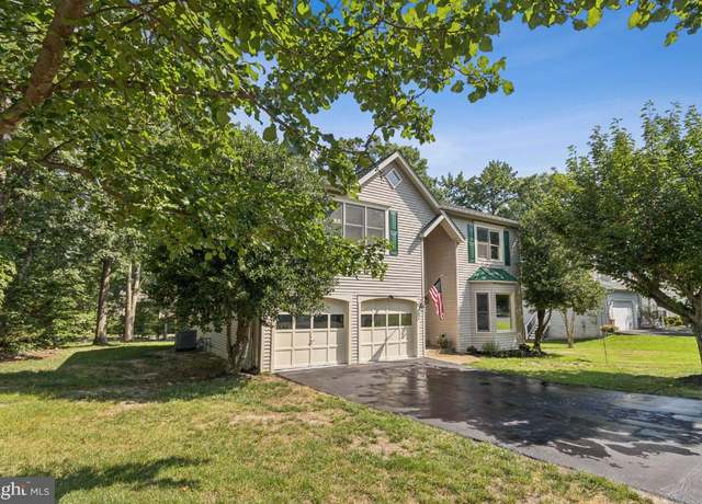 Property at 4209 Oakhill Rd, Fredericksburg, VA 22408, 4 beds, 2.5 baths