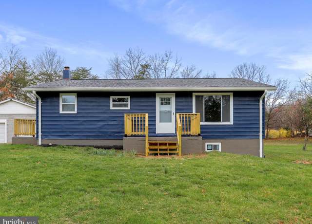 Property at 67 Arcadia Rd, Hedgesville, WV 25427, 3 beds, 1 bath