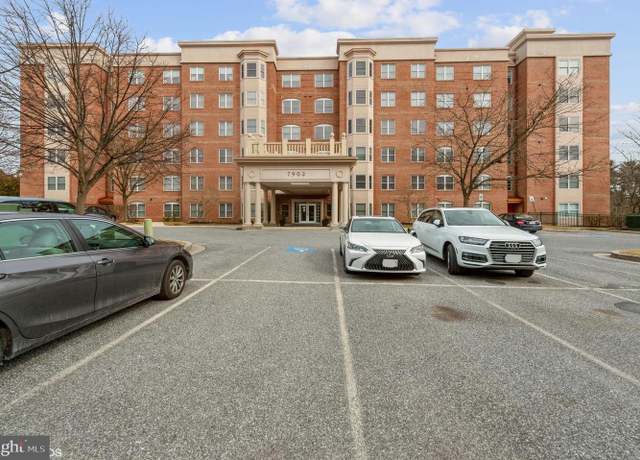 Property at 7902 Brynmor Ct #201, Pikesville, MD 21208, 2 beds, 2.5 baths
