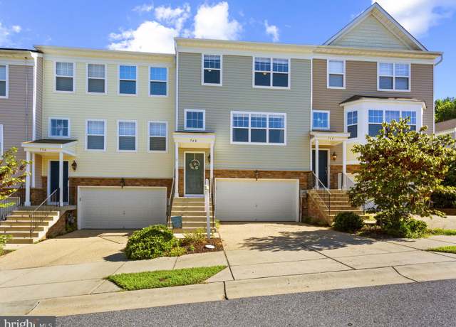 Property at 740 Pin Oak Ct, Prince Frederick, MD 20678, 3 beds, 2.5 baths