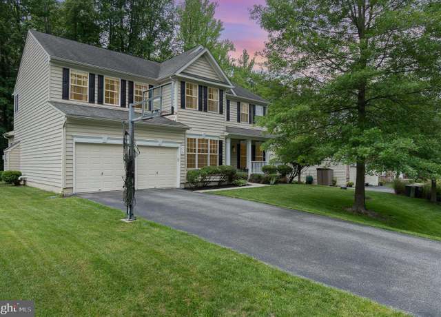 Property at 25 Crescent Links Dr, North East, MD 21901, 4 beds, 2.5 baths