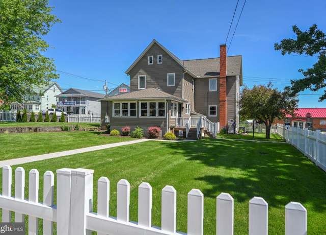 Property at 162 Main St, Grantsville, MD 21536, 5 beds, 2 baths