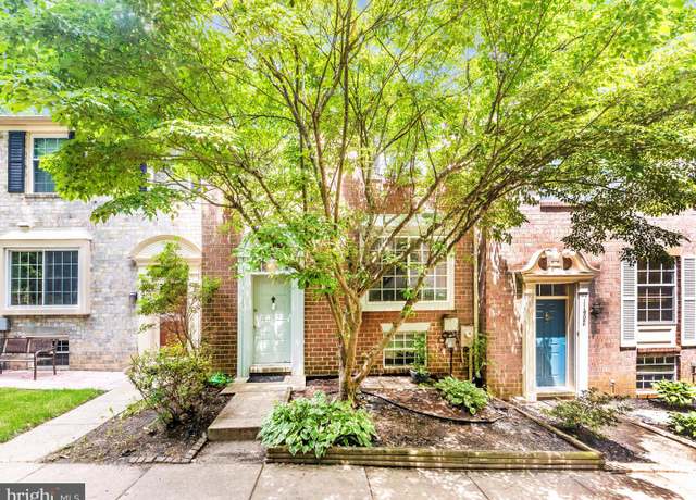 Property at 11904 New Country Ln, Columbia, MD 21044, 4 beds, 3.5 baths