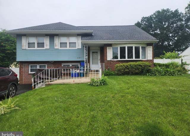 Property at 601 King George Rd, Cherry Hill, NJ 08034, 3 beds, 2.5 baths