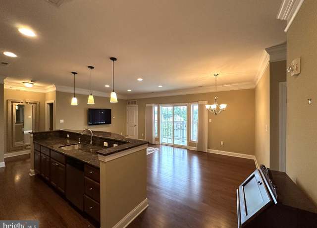 Property at 756 Street Rd #17, Southampton, PA 18966, 2 beds, 2 baths