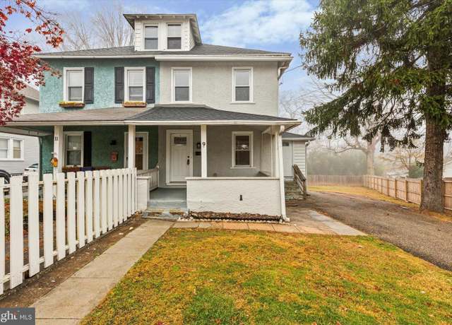 Property at 9 Summit Ave, Paoli, PA 19301, 3 beds, 2 baths