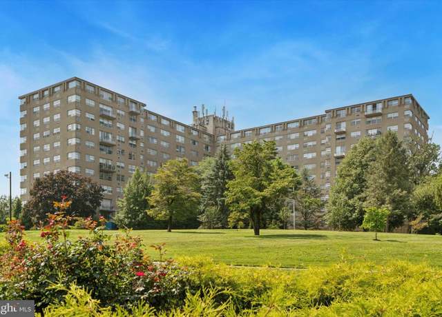 Property at 1030 E Lancaster Ave #206, Bryn Mawr, PA 19010, 2 beds, 1 bath
