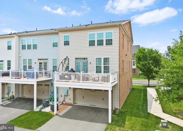 Property at 25672 Azalea Garden Ter, Aldie, VA 20105, 3 beds, 3 baths