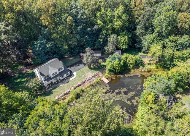 Property at 22247 Watson Rd, Leesburg, VA 20175, 4 beds, 2.5 baths
