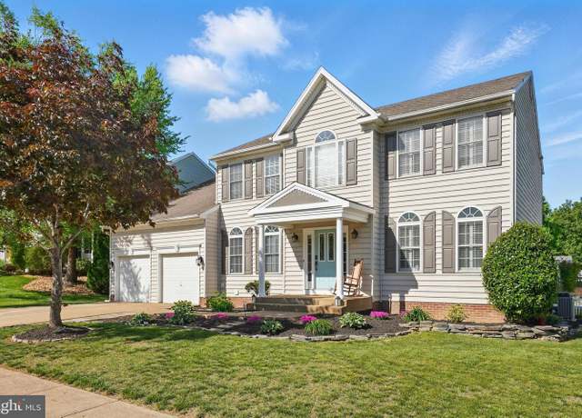 Property at 11209 Spring Meadow Blvd, Fredericksburg, VA 22407, 4 beds, 3.5 baths