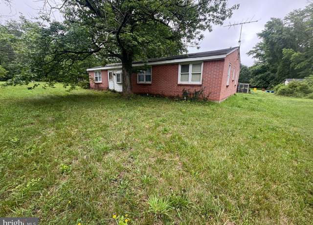 Property at 8005 Solley Rd, Glen Burnie, MD 21060, 3 beds, 1 bath
