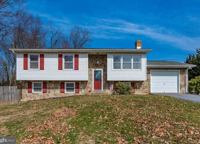 Property at 11584 Liberty Oak Dr, Frederick, MD 21701, 4 beds, 2 baths