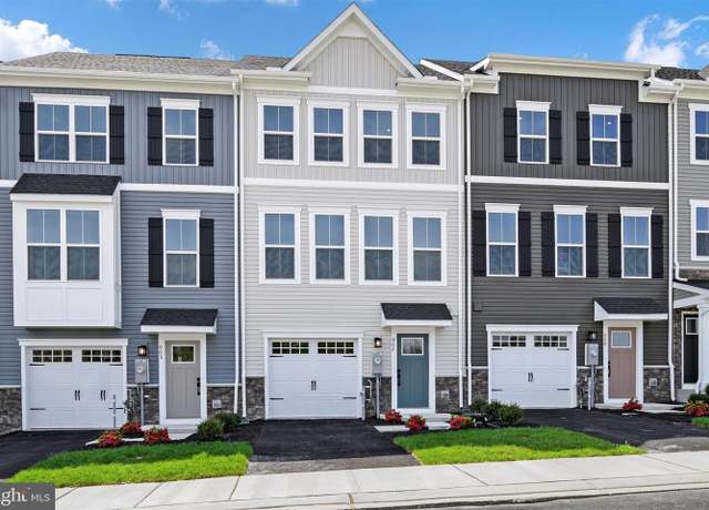 Property at 940 Poppy Dr, Aberdeen, MD 21001, 3 beds, 2.5 baths