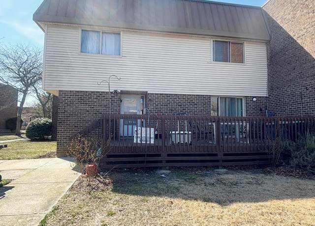 Property at 813 Dudley Ct, Ventnor City, NJ 08406, 4 beds, 2.5 baths