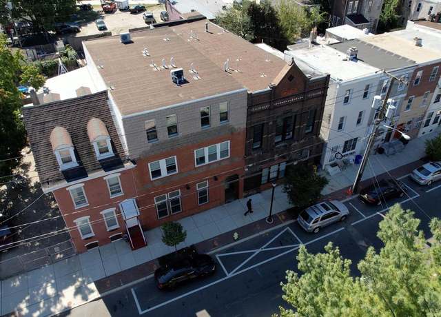 Property at 322 Vine St, Camden, NJ 08102, 15 beds, 10 baths