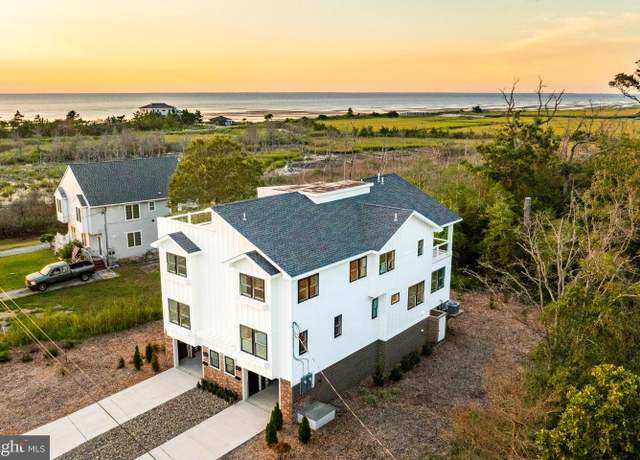 Property at 1300 Millman Blvd Unit B, Del Haven, NJ 08251, 3 beds, 2.5 baths