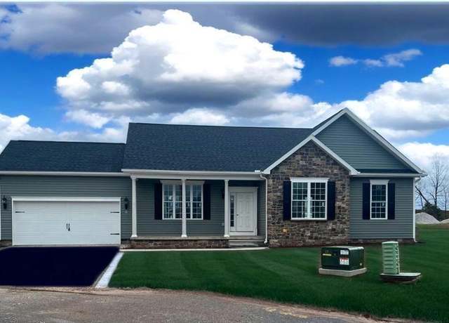 Property at 5 Covey Ct Unit C74, Gettysburg, PA 17325, 3 beds, 2 baths