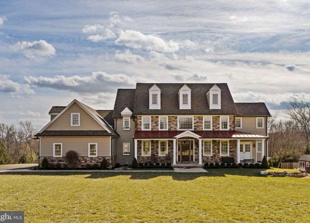 Property at 1406 Wrightstown Rd, Newtown, PA 18940, 4 beds, 4.5 baths