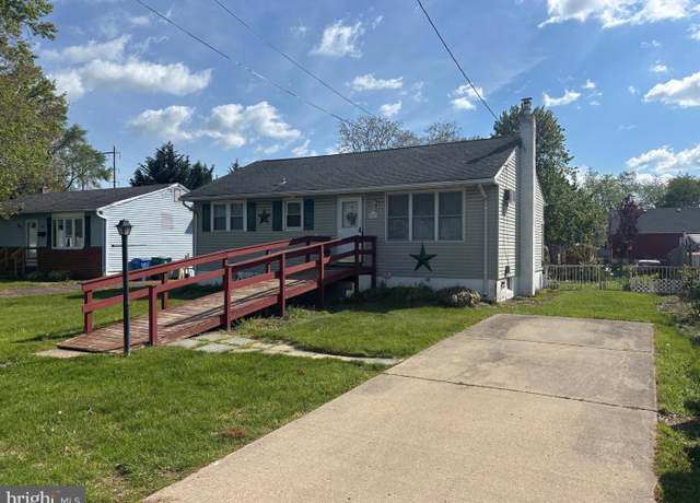 Property at 307 Grant Ave, Croydon, PA 19021, 3 beds, 1 bath